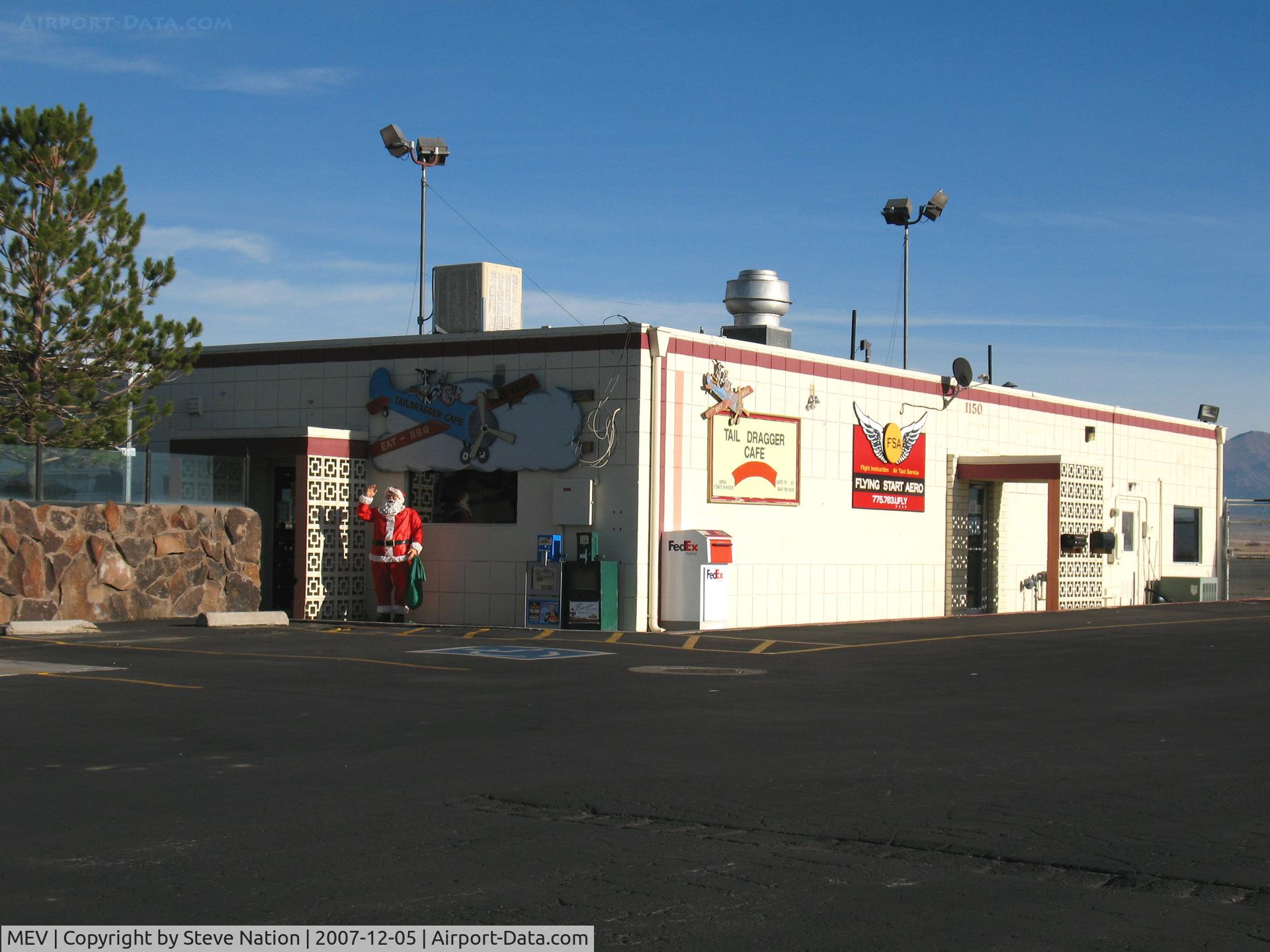 Minden-tahoe Airport (MEV) - Taildragger Cafe @ Minden, NV