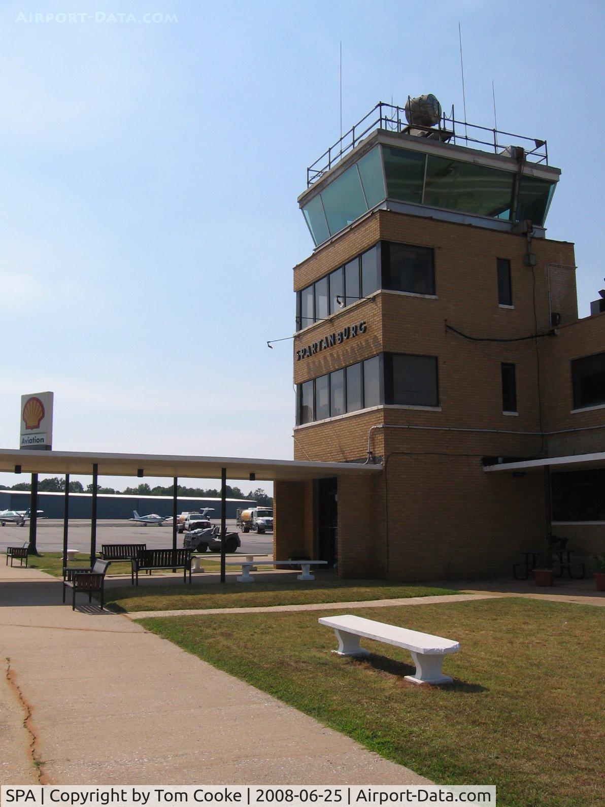 Spartanburg Downtown Memorial Airport (SPA) - the classic terminal building (no need to call tower, it's abandoned)