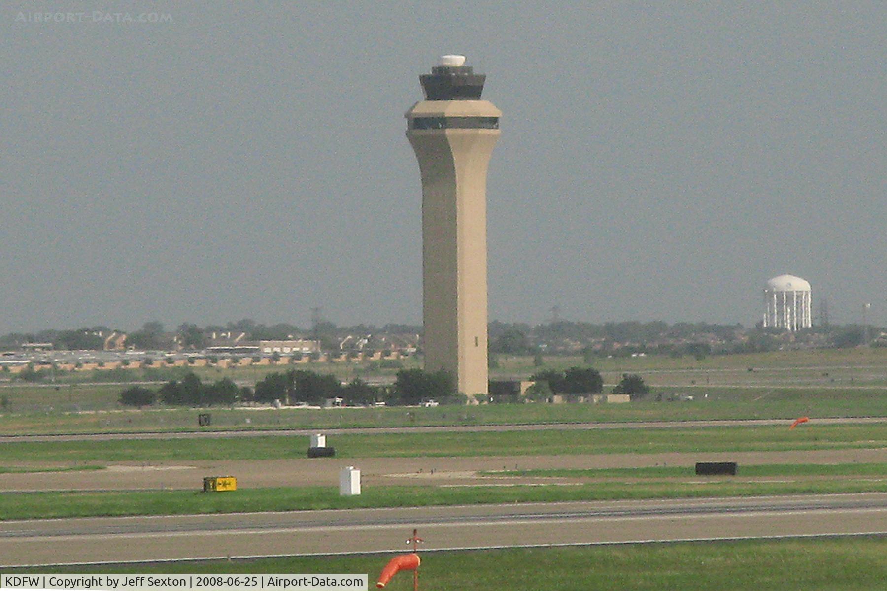 Dallas/fort Worth International Airport (DFW) - Control Tower