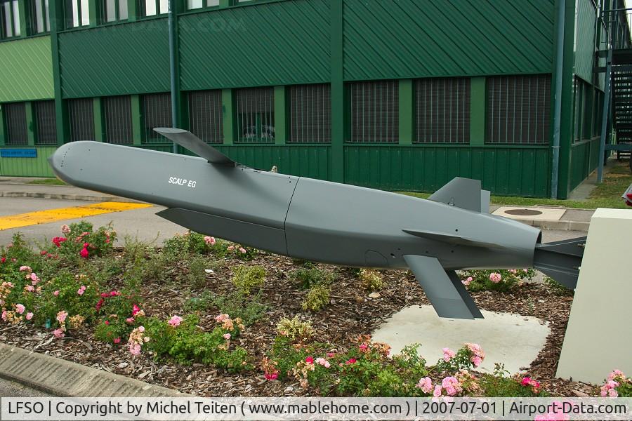 LFSO Airport - Scalp missile displayed on BA133
