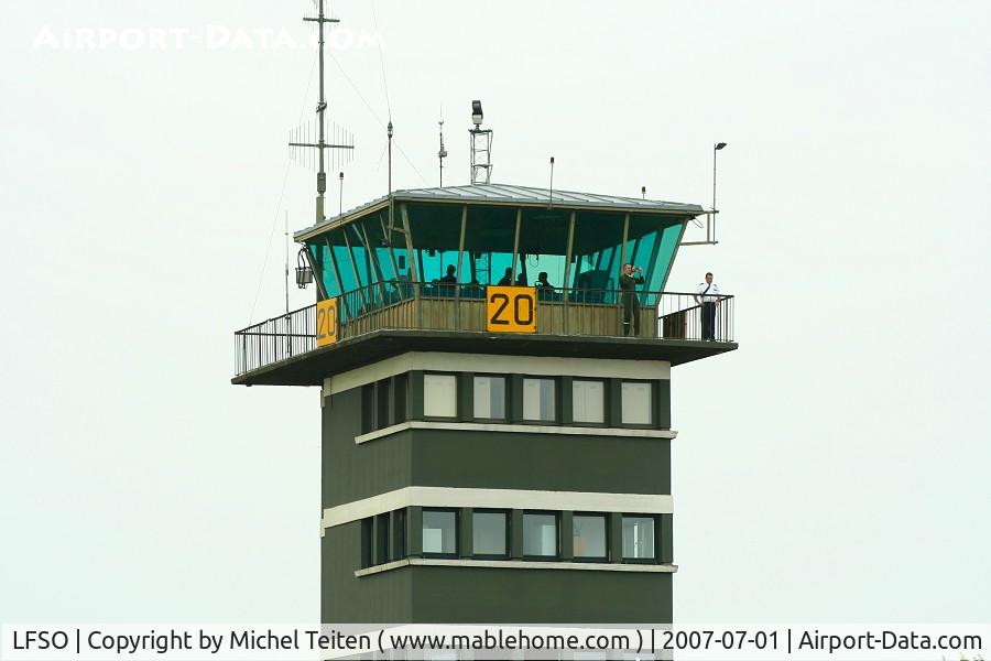 LFSO Airport - Air Control Tower
