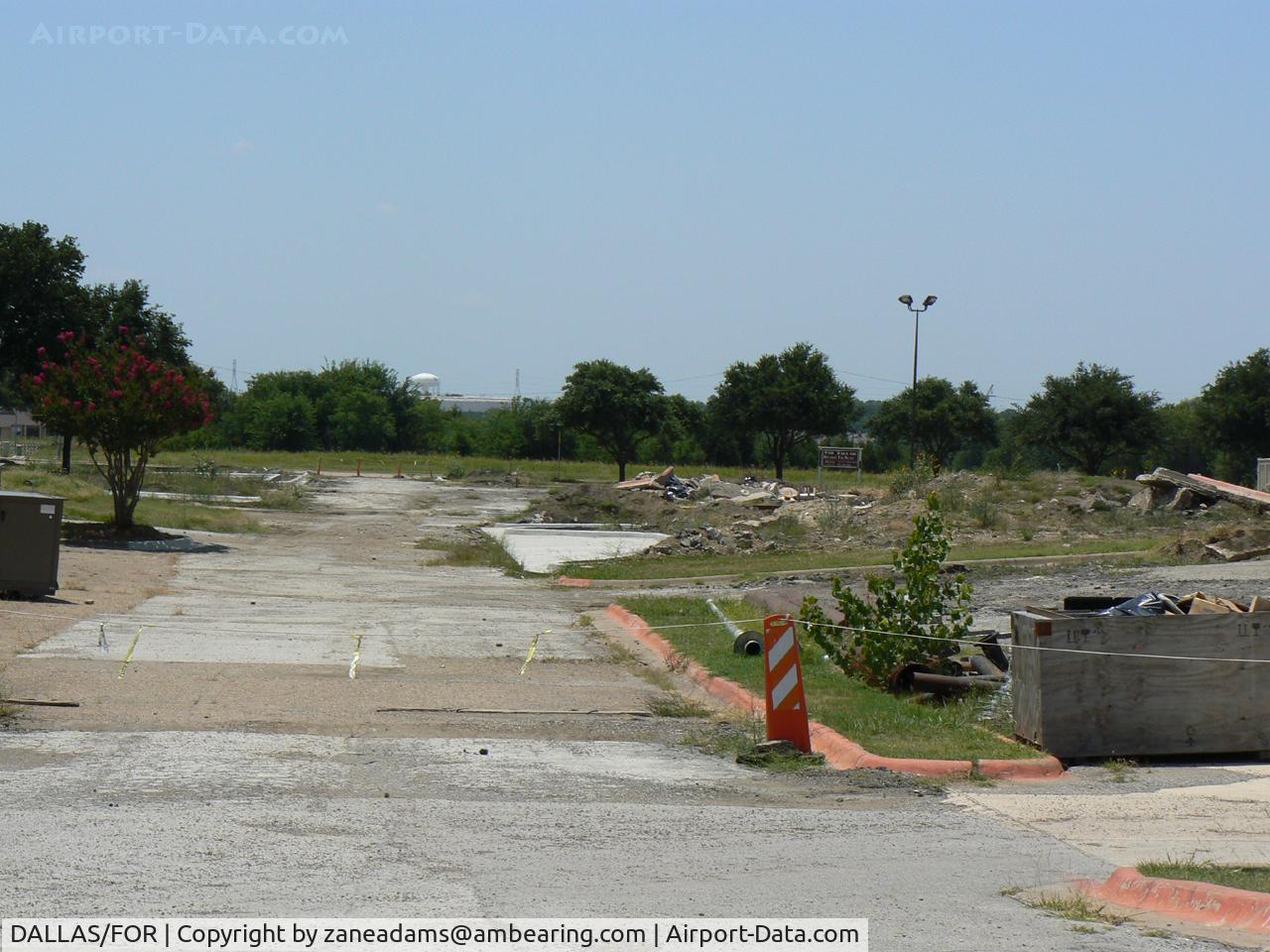 DALLAS/FOR Airport - Zane Adams