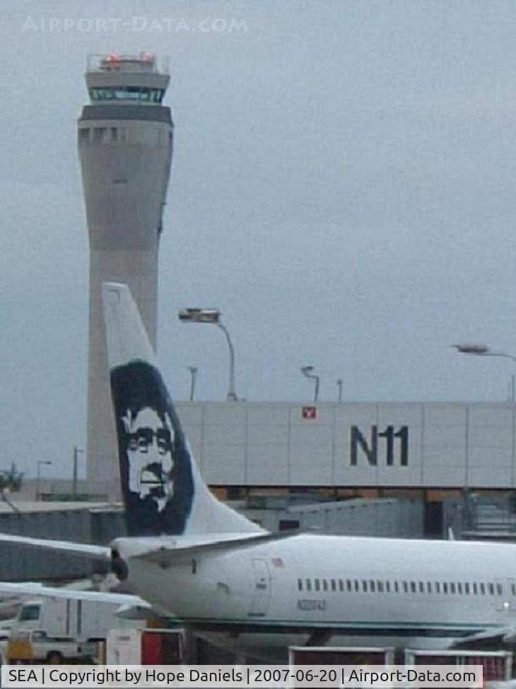 Seattle-tacoma International Airport (SEA) - nice tower shot