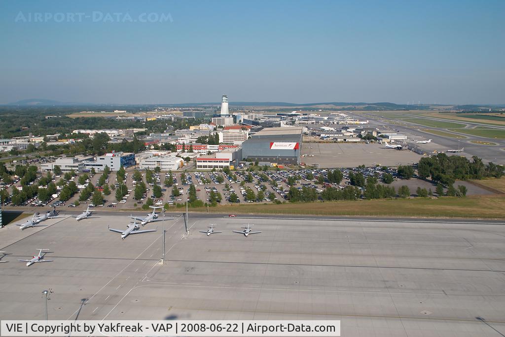 Vienna International Airport, Vienna Austria (VIE) - Austrian Airlines maintenance base