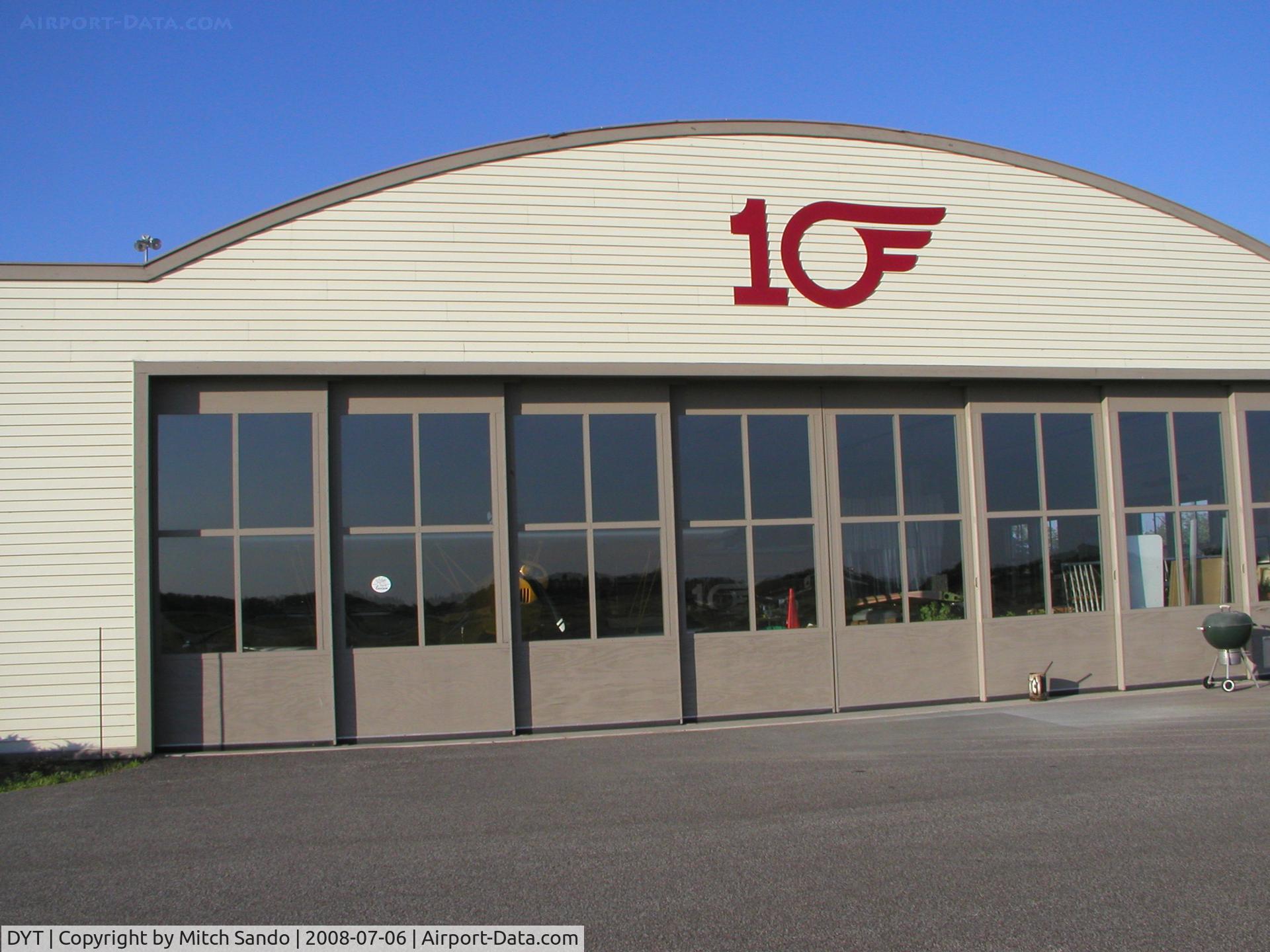 Sky Harbor Airport (DYT) - A hangar at Sky Harbor with Hatz 101HB inside.