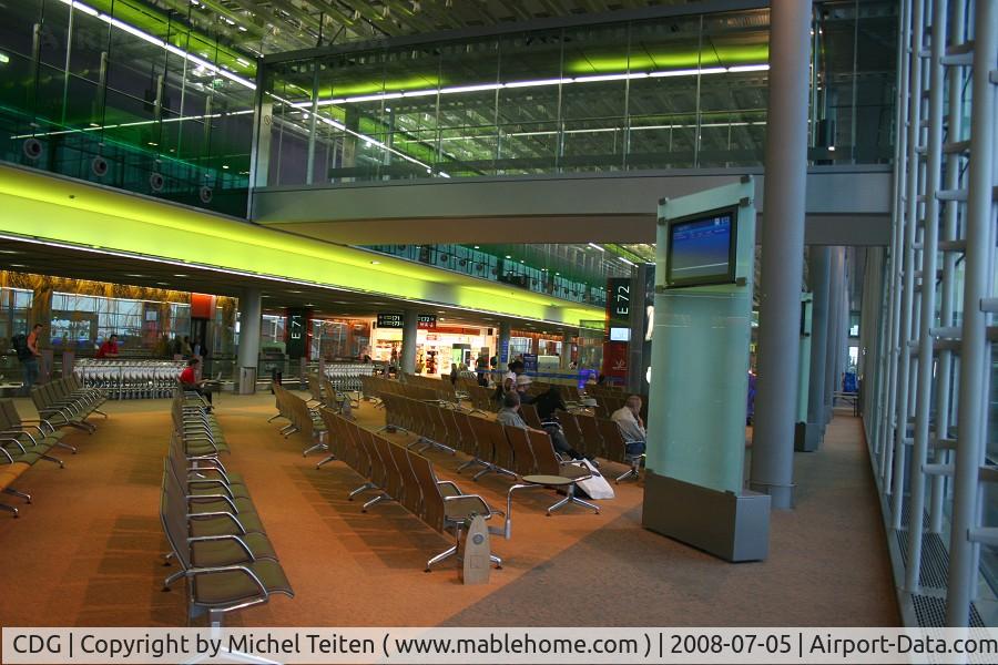Paris Charles de Gaulle Airport (Roissy Airport), Paris France (CDG) - Terminal 2E - Gate E72