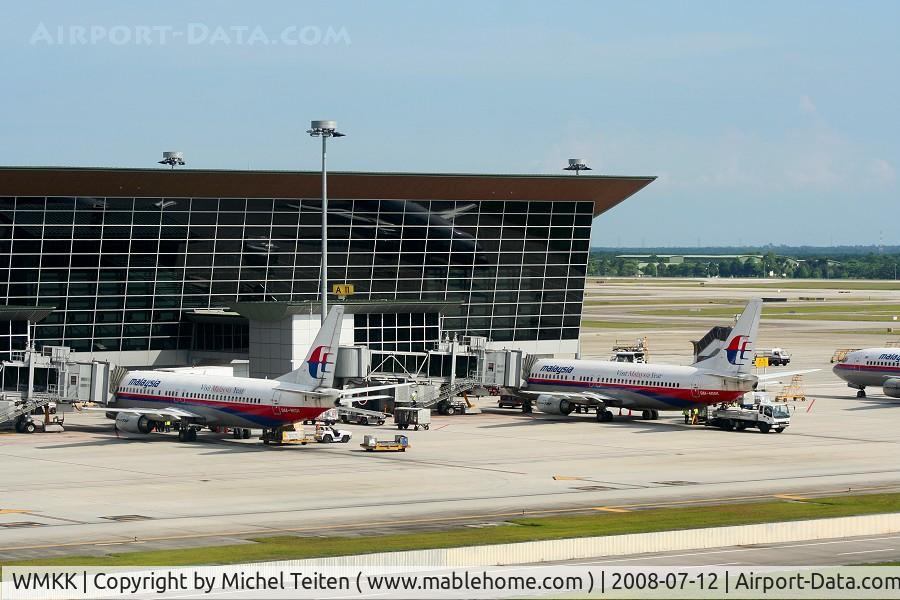 Kuala Lumpur International Airport, Sepang, Selangor Malaysia (WMKK) - Kuala Lumpur International Airport 