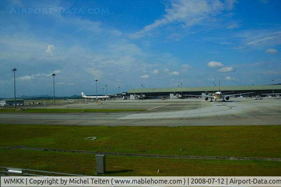 Kuala Lumpur International Airport, Sepang, Selangor Malaysia (WMKK) - Satellite A