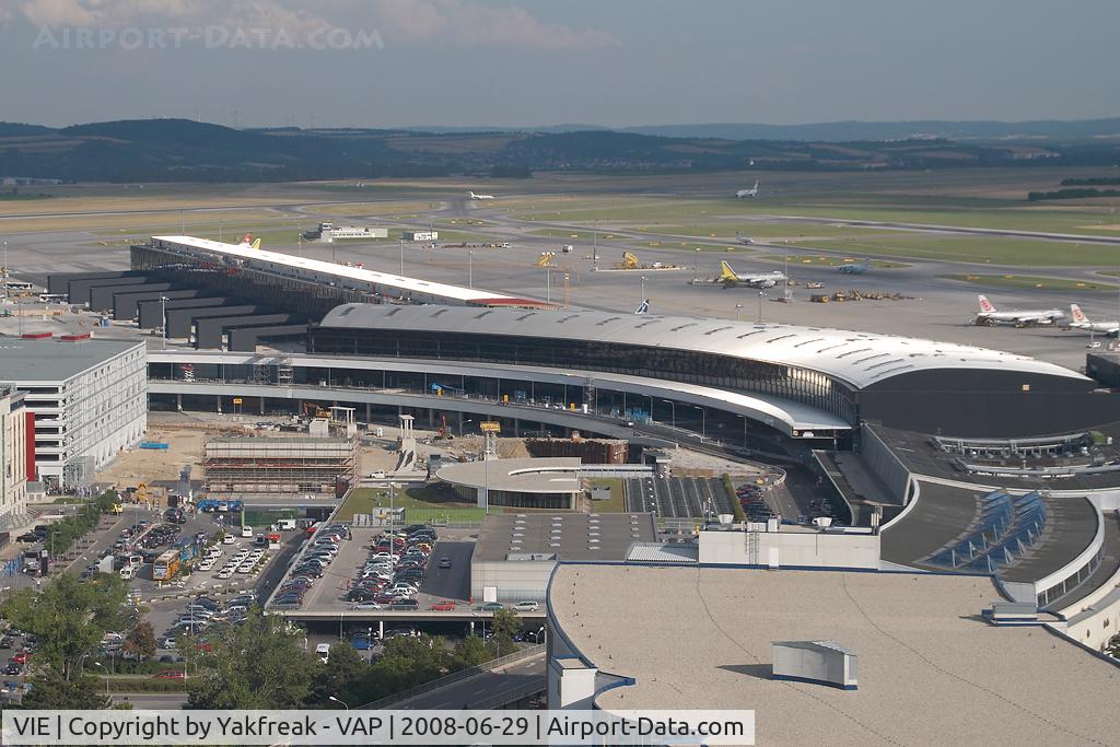 Vienna International Airport, Vienna Austria (VIE) - Skylink terminal