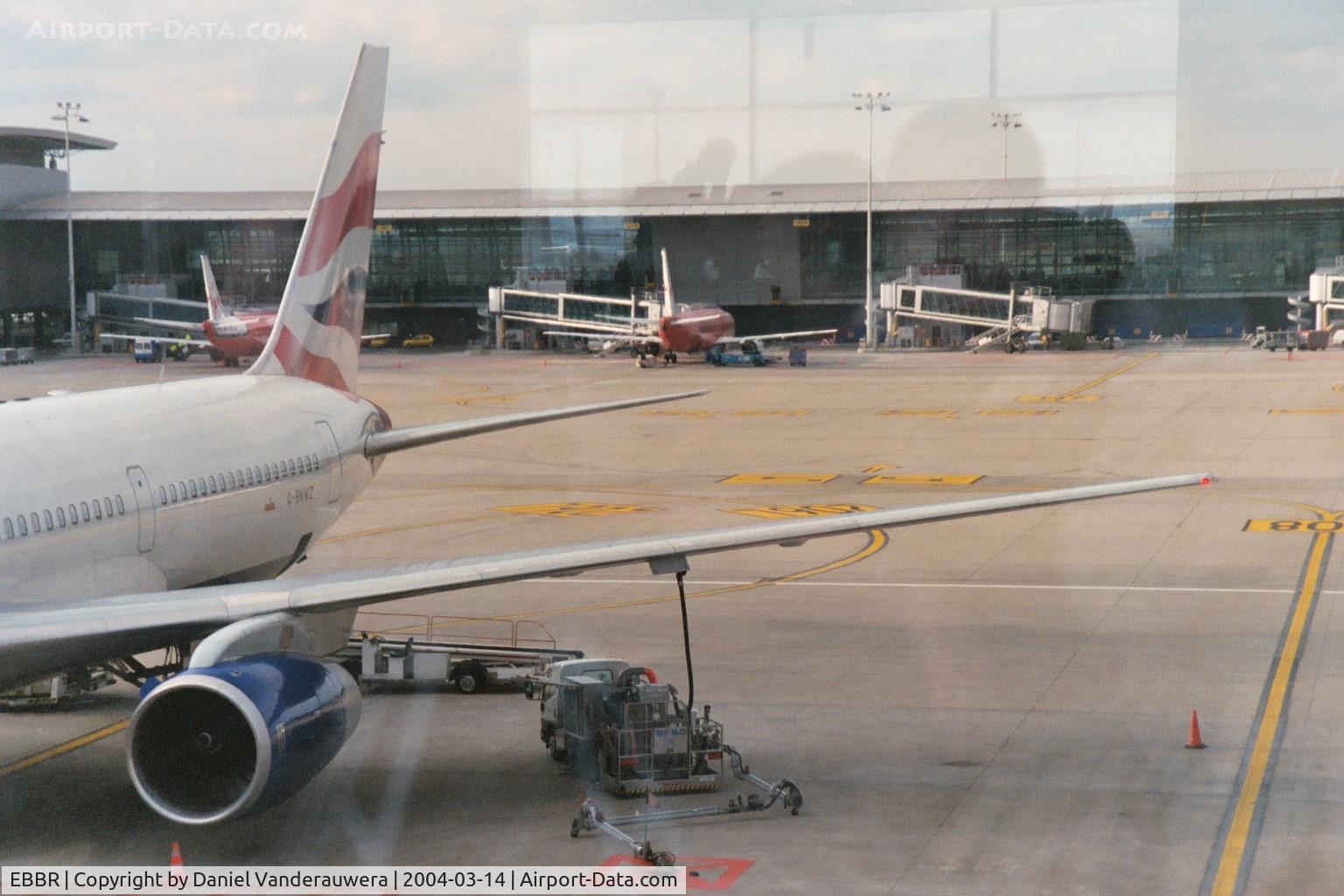 Brussels Airport, Brussels / Zaventem   Belgium (EBBR) - refueling B767-336/ER flight BA0397