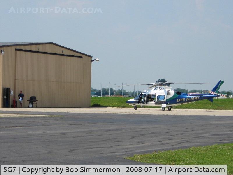 Bluffton Airport (5G7) - Grilling lunch outside the Life Flight hanger