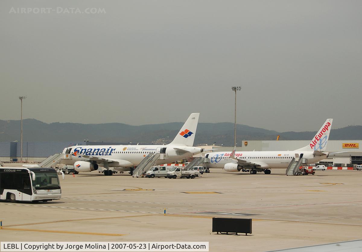 Barcelona International Airport, Barcelona Spain (LEBL) - Platform.