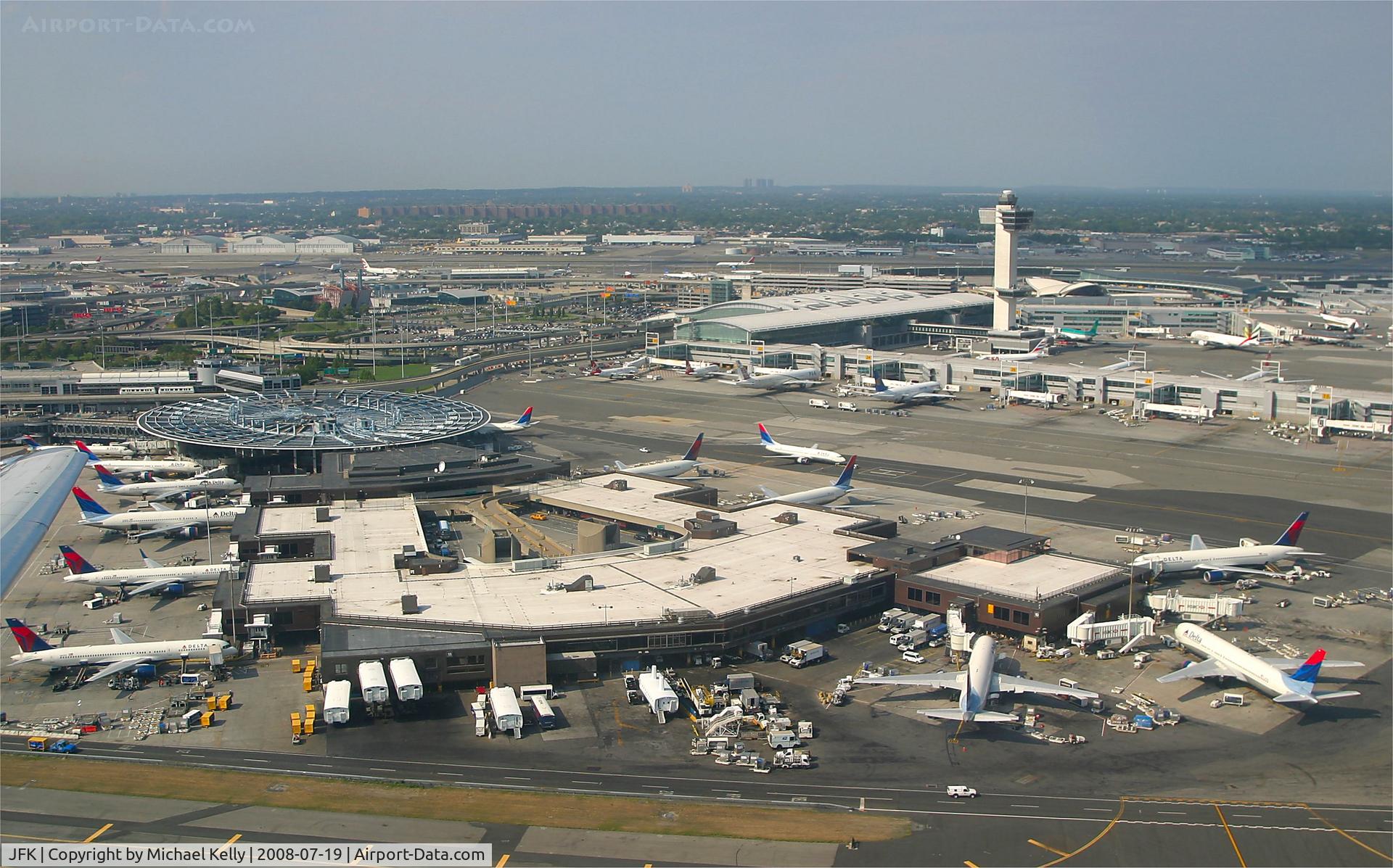 John F Kennedy International Airport (JFK) - Overview of JFK airport with Aer Lingus A330 EI-ORD parked up at Terminal 4