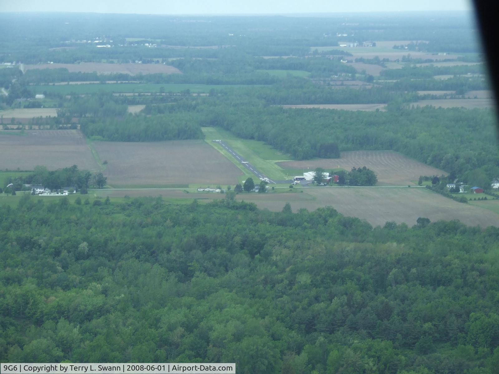 Pine Hill Airport (9G6) - Turning left for final on Runway 28 at Pine Hill.
