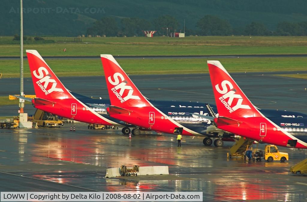 Vienna International Airport, Vienna Austria (LOWW) - VIENNA-(VIE)