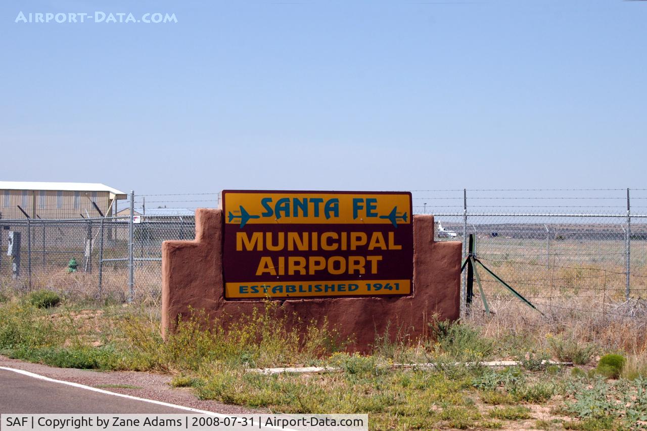 Santa Fe Municipal Airport (SAF) - Santa Fe Municipal Airport