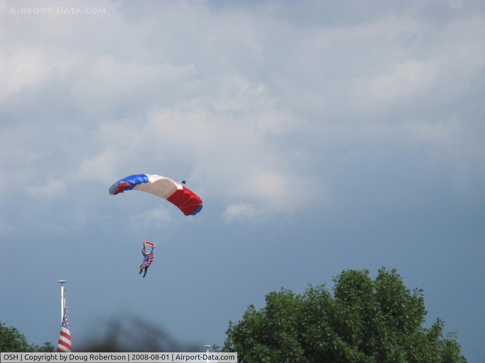 Wittman Regional Airport (OSH) - EAA 2008 AirVenture Airshow Parachute Drop