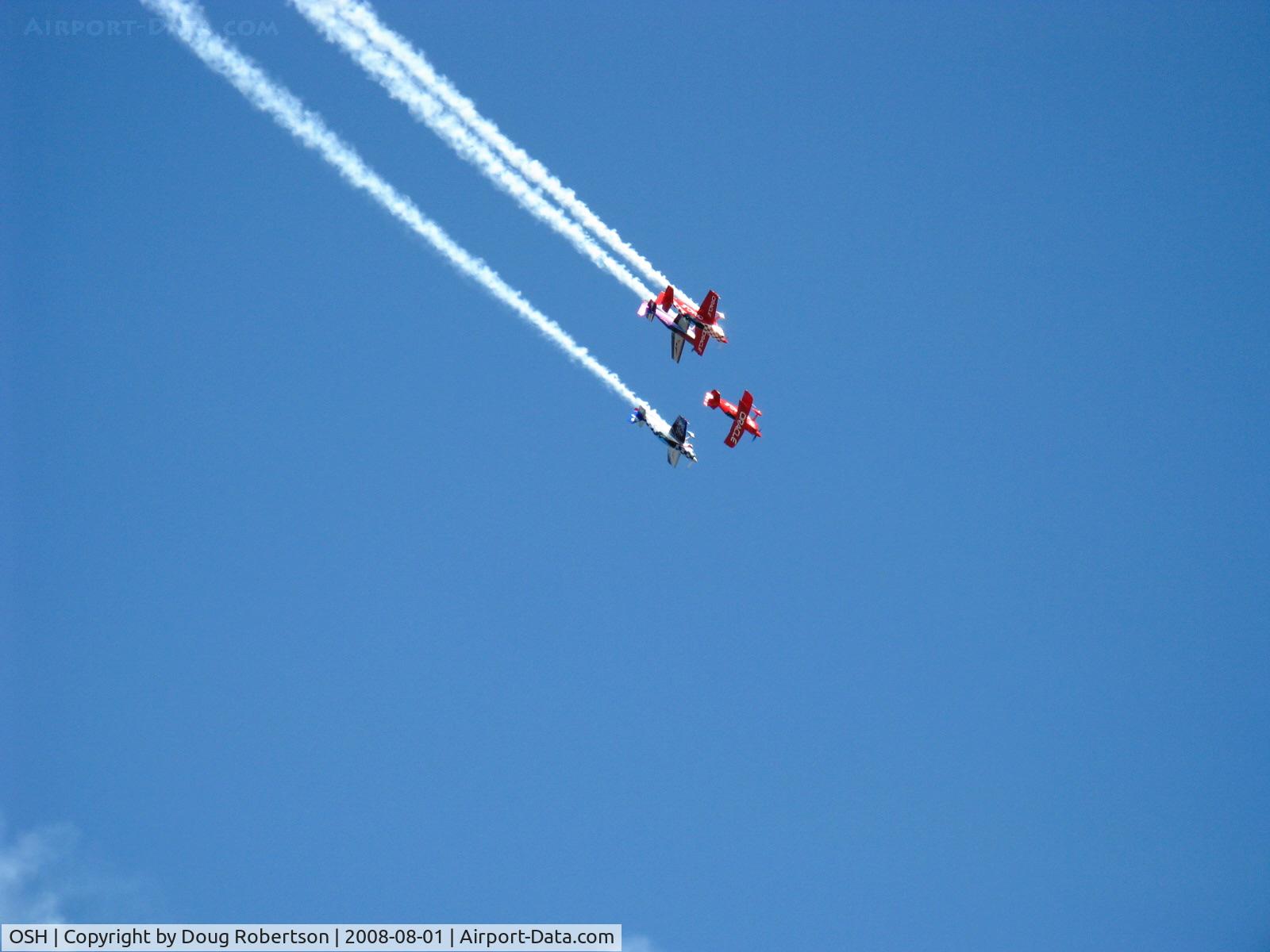 Wittman Regional Airport (OSH) - EAA 2008 AirVenture Daily Airshow Aerobatics, Inverted echelon dive