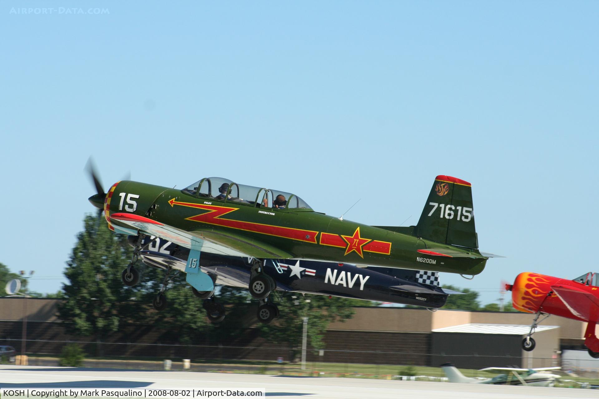 Wittman Regional Airport (OSH) - Formation takeoff