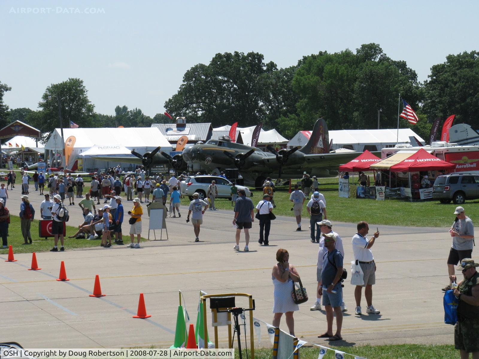 Wittman Regional Airport (OSH) - EAA AirVenture 2008-Scene from a Canon Camera tower