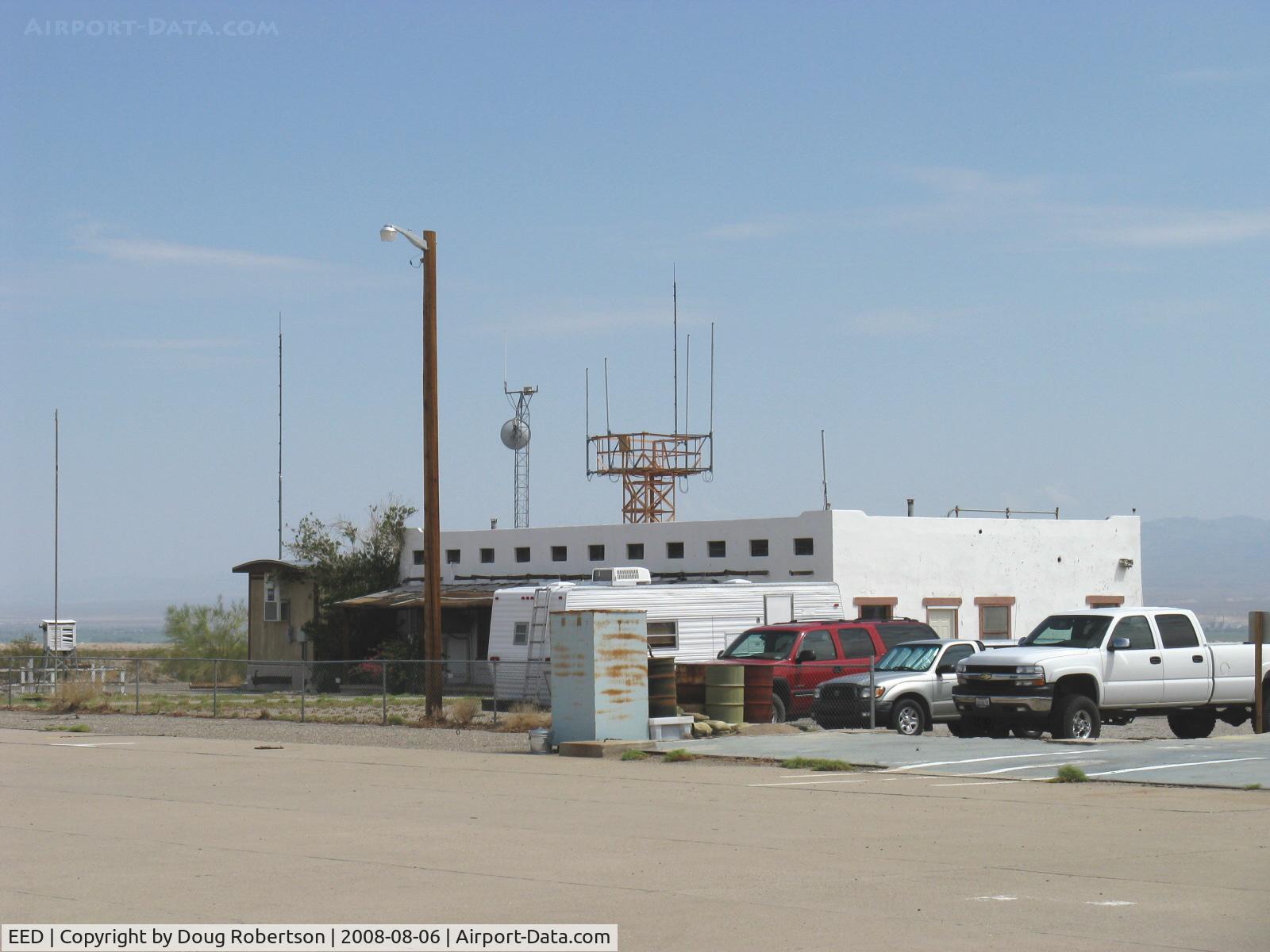 Needles Airport (EED) - Antennas. NOTE: Needles is typically the hottest Summer reporting station in all California. Three digit Fahrenheit temps the usual.