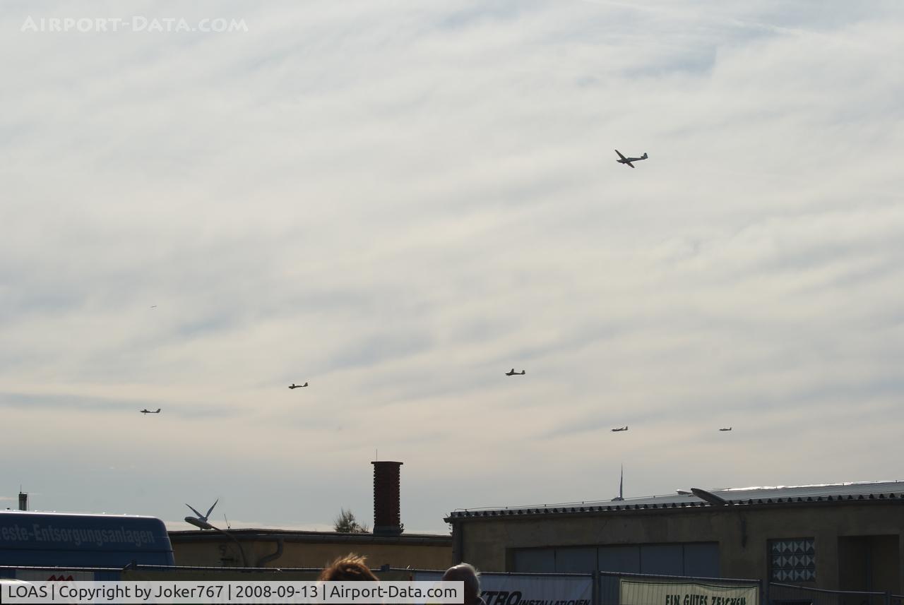 LOAS Airport - Airshow in Spitzerberg.