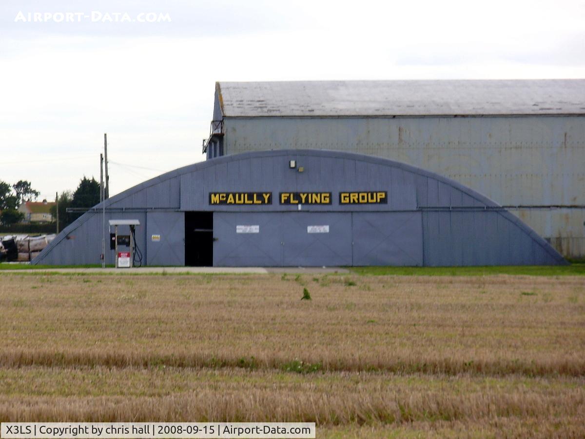 X3LS Airport - The Mcaully flying group at Little Snoring