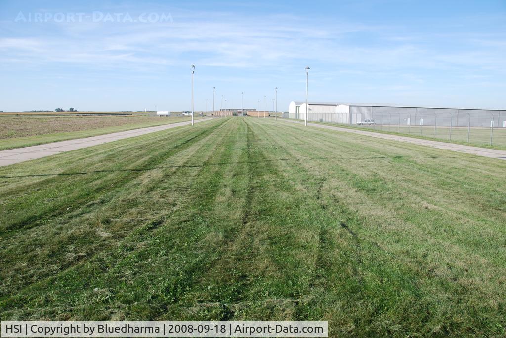 Hastings Municipal Airport (HSI) - Hastings NE airport