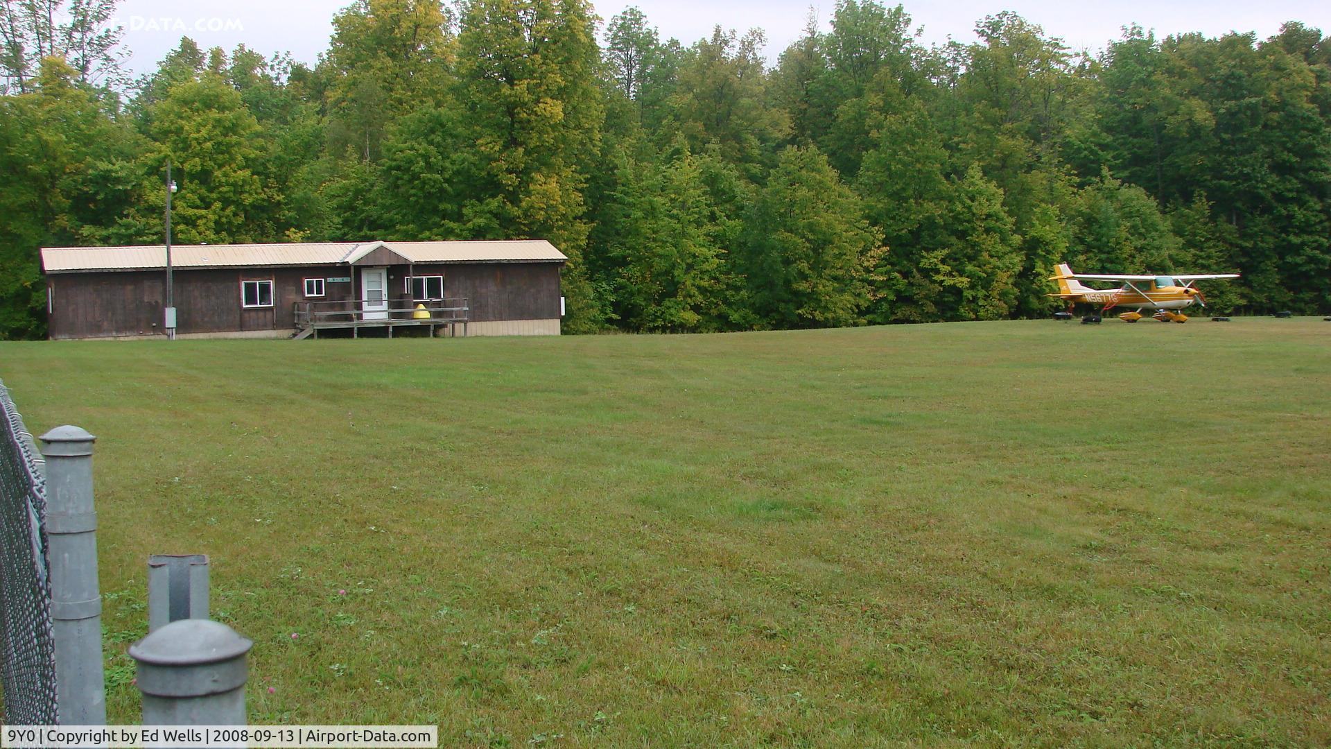 Bowstring Airport (9Y0) - Bowstring Airport