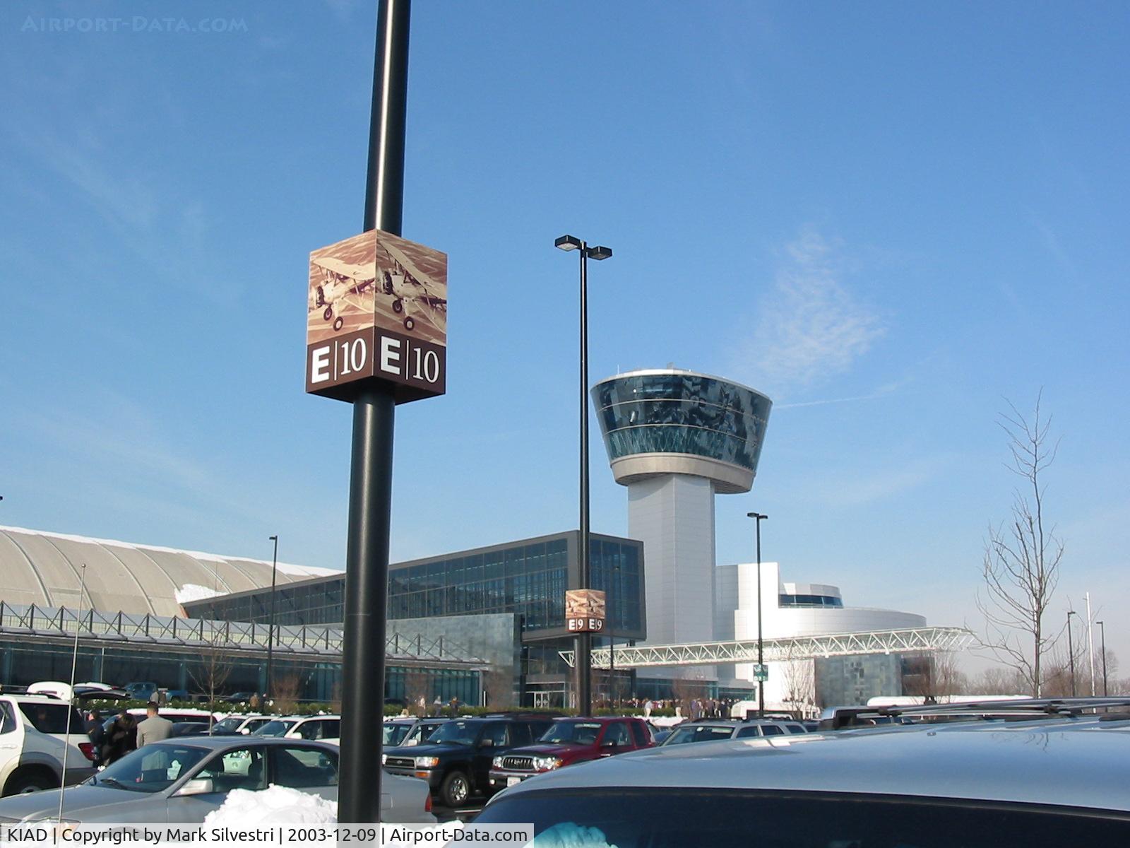 Washington Dulles International Airport (IAD) - Steven F. Udvar-Hazy Center - Day before opening to Public
