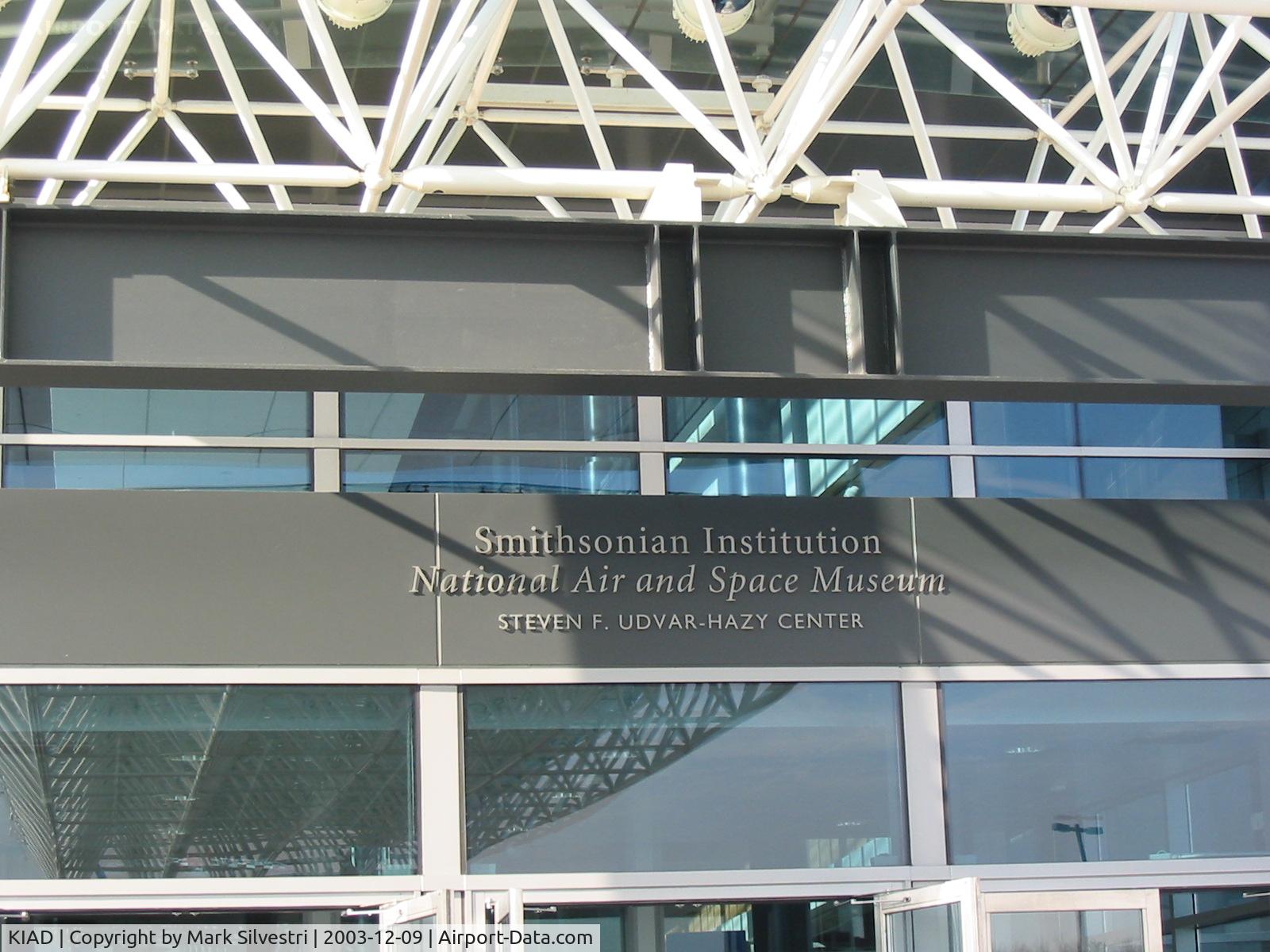 Washington Dulles International Airport (IAD) - Steven F. Udvar-Hazy Center - Day before opening to Public