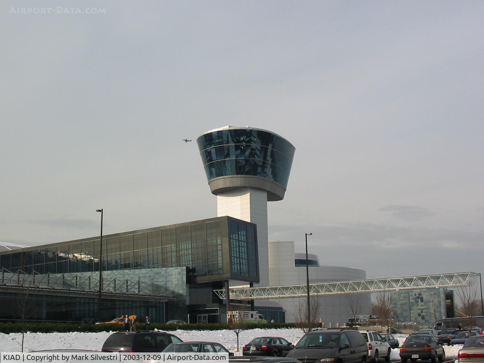 Washington Dulles International Airport (IAD) - Steven F. Udvar-Hazy Center - Day before opening to Public