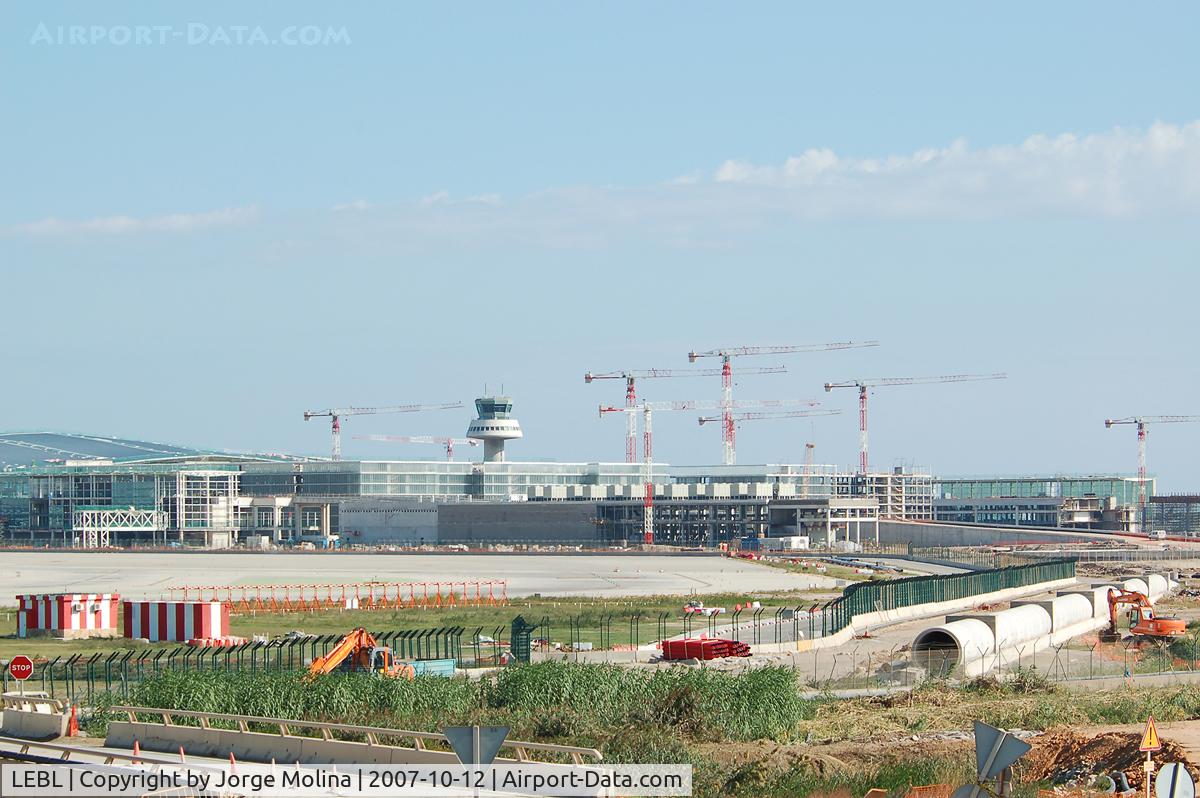 Barcelona International Airport, Barcelona Spain (LEBL) - New terminal...