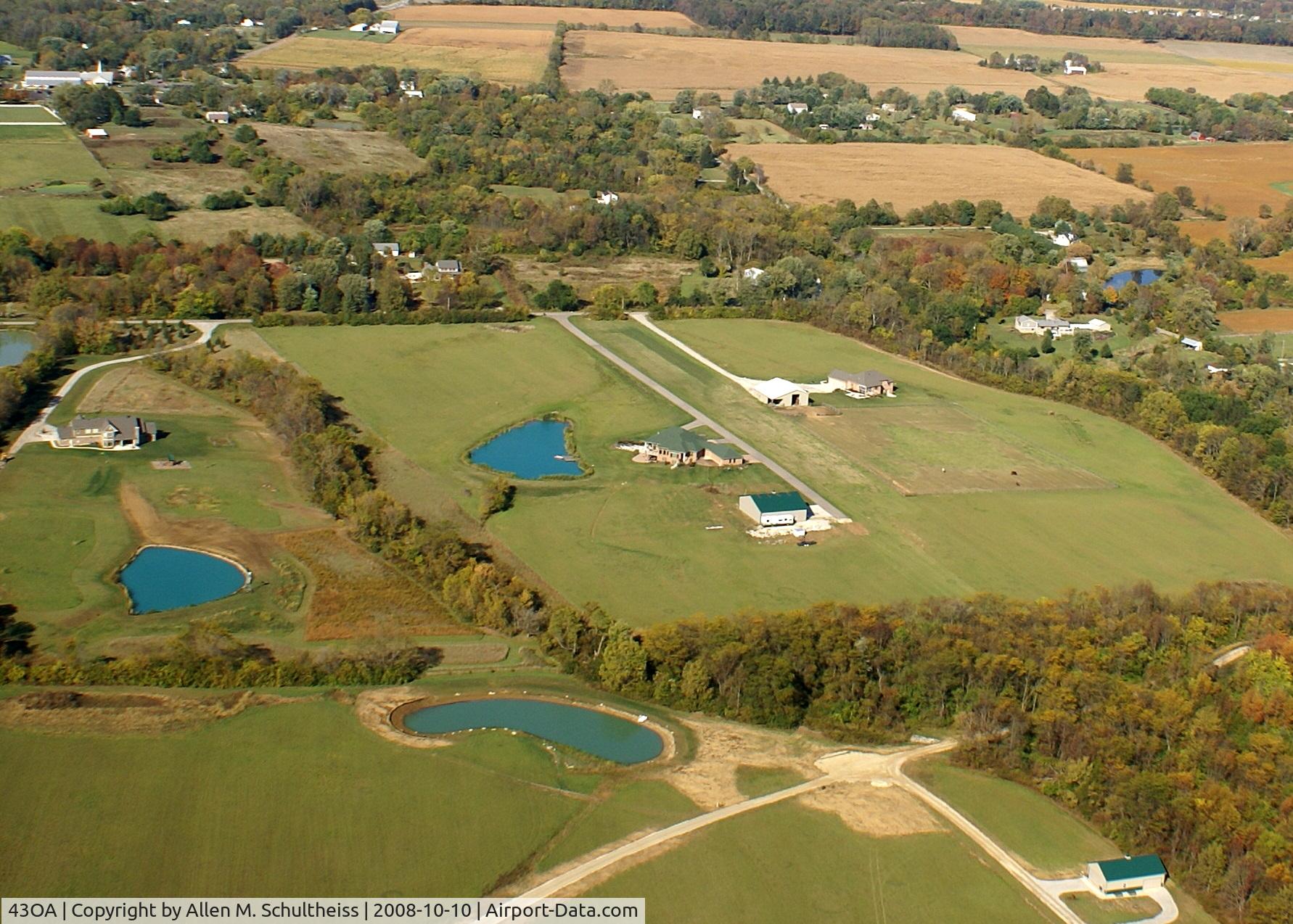 Anderson Airfield Airport (43OA) - Strip is inbetween the parallel driveways