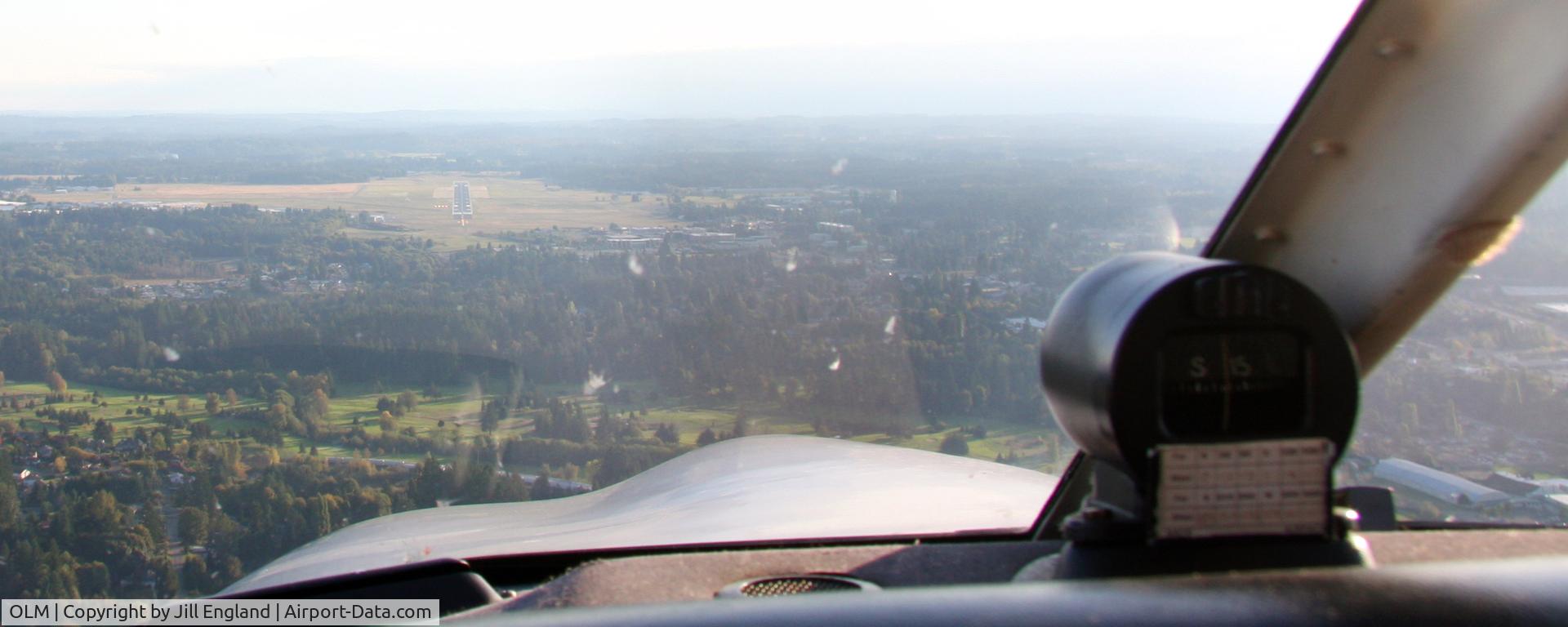 Olympia Regional Airport (OLM) - R17 just after reporting 'capital' location.