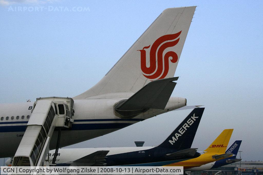 Cologne Bonn Airport, Cologne/Bonn Germany (CGN) - Tails