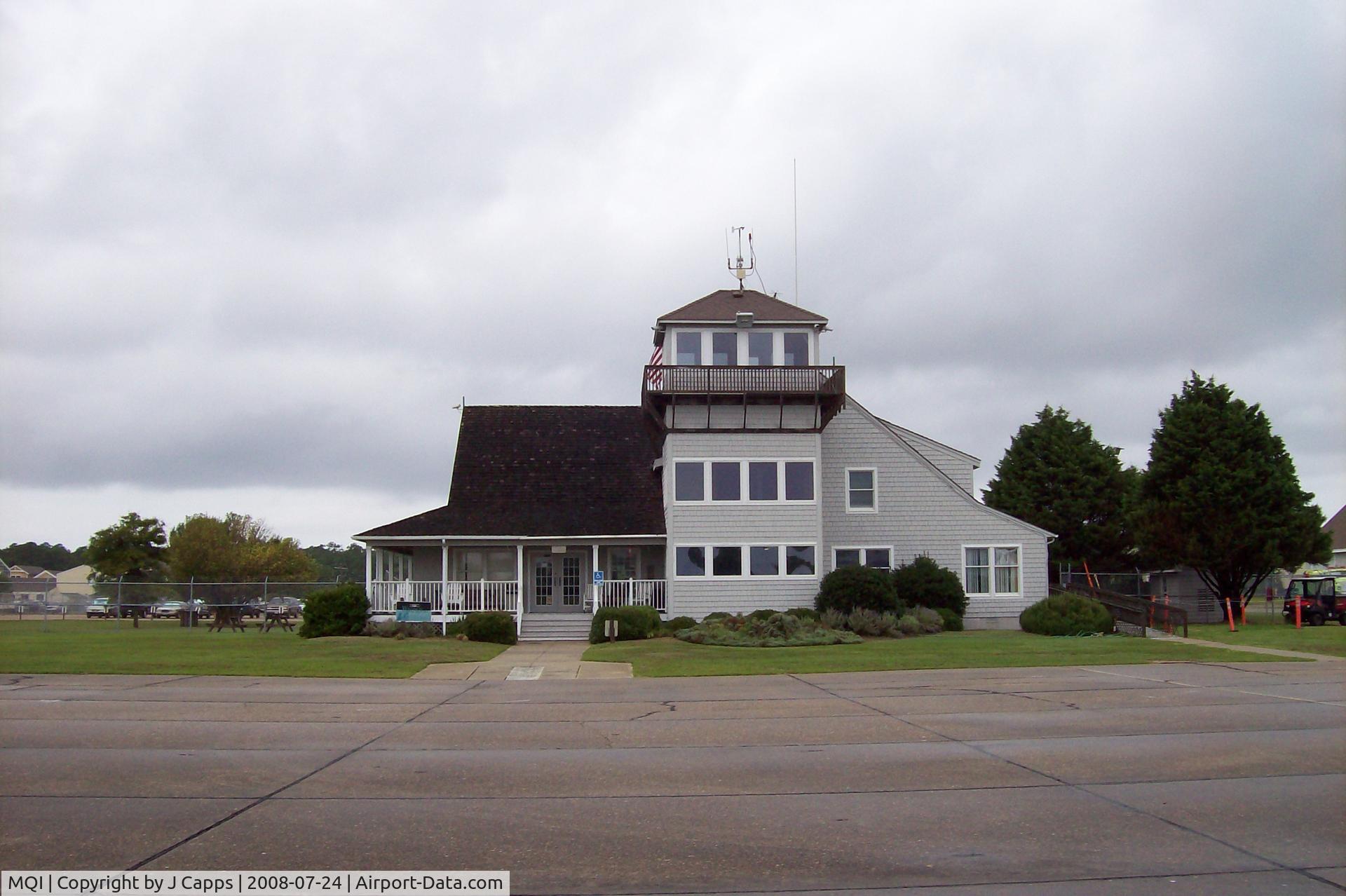 Dare County Regional Airport (MQI) - FBO