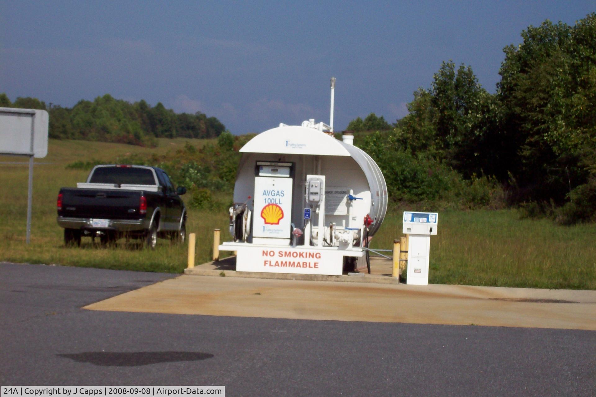 Jackson County Airport (24A) - 24 hr self-service