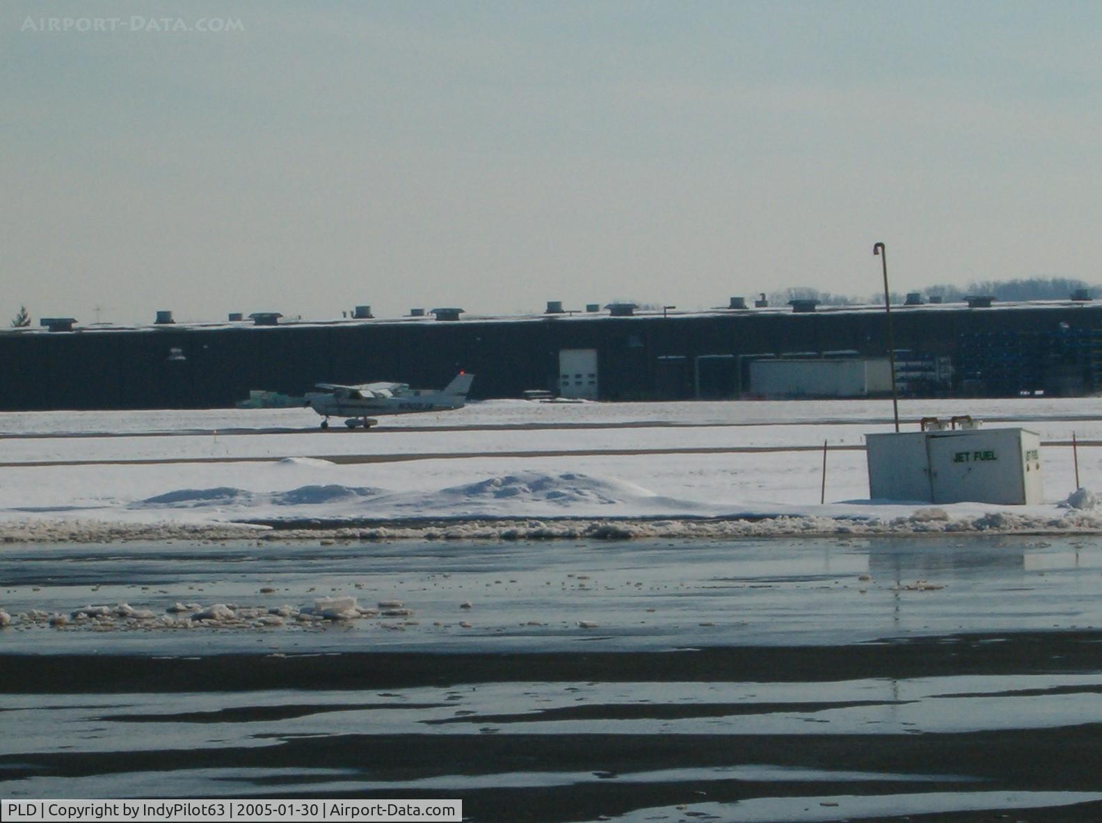 Portland Municipal Airport (PLD) - tarmac