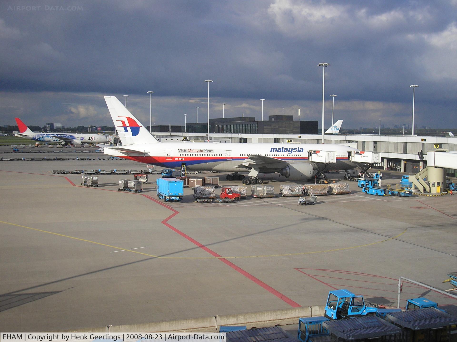 Amsterdam Schiphol Airport, Haarlemmermeer, near Amsterdam Netherlands (EHAM) - Gates at Schiphol Airport