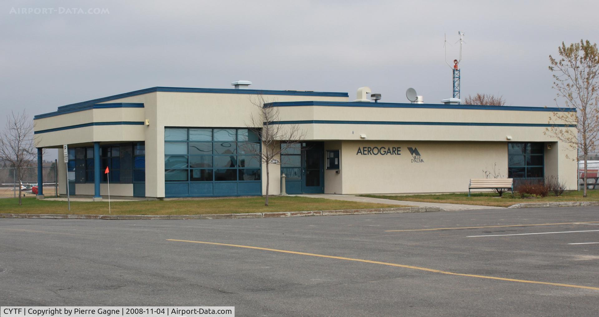 Alma Airport, Alma, Quebec Canada (CYTF) - Municipal airport