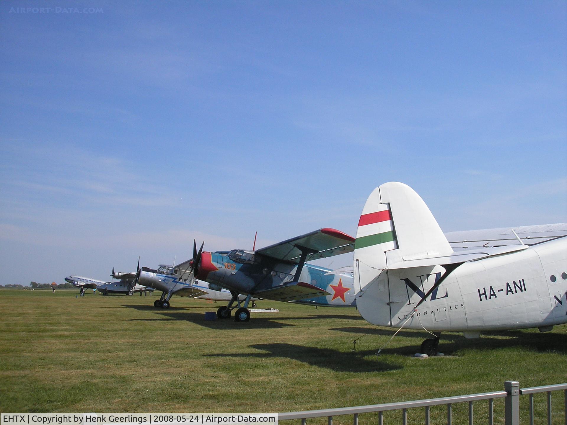 Texel International Airport, Texel Netherlands (EHTX) - Texel Taildragger & Old Timer Fly In 2008