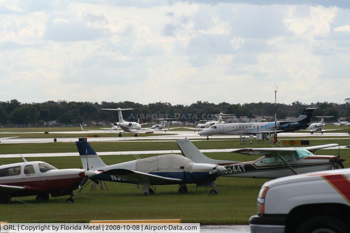 Executive Airport (ORL) - Line up of departing aircraft after NBAA's last day
