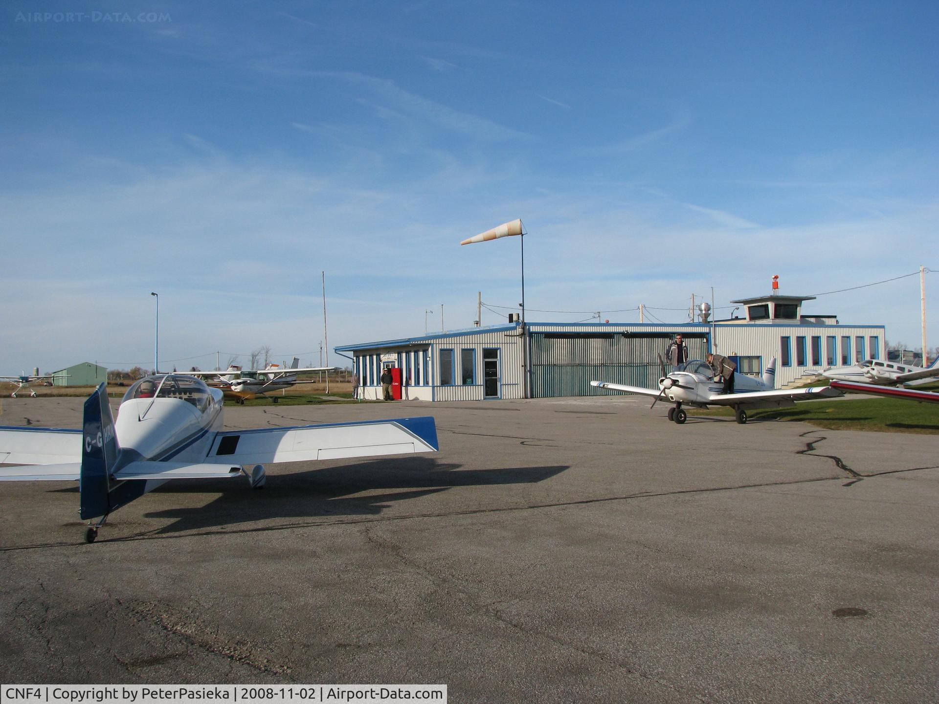 CNF4 Airport - Lindsay Airport, Ontario Canada
