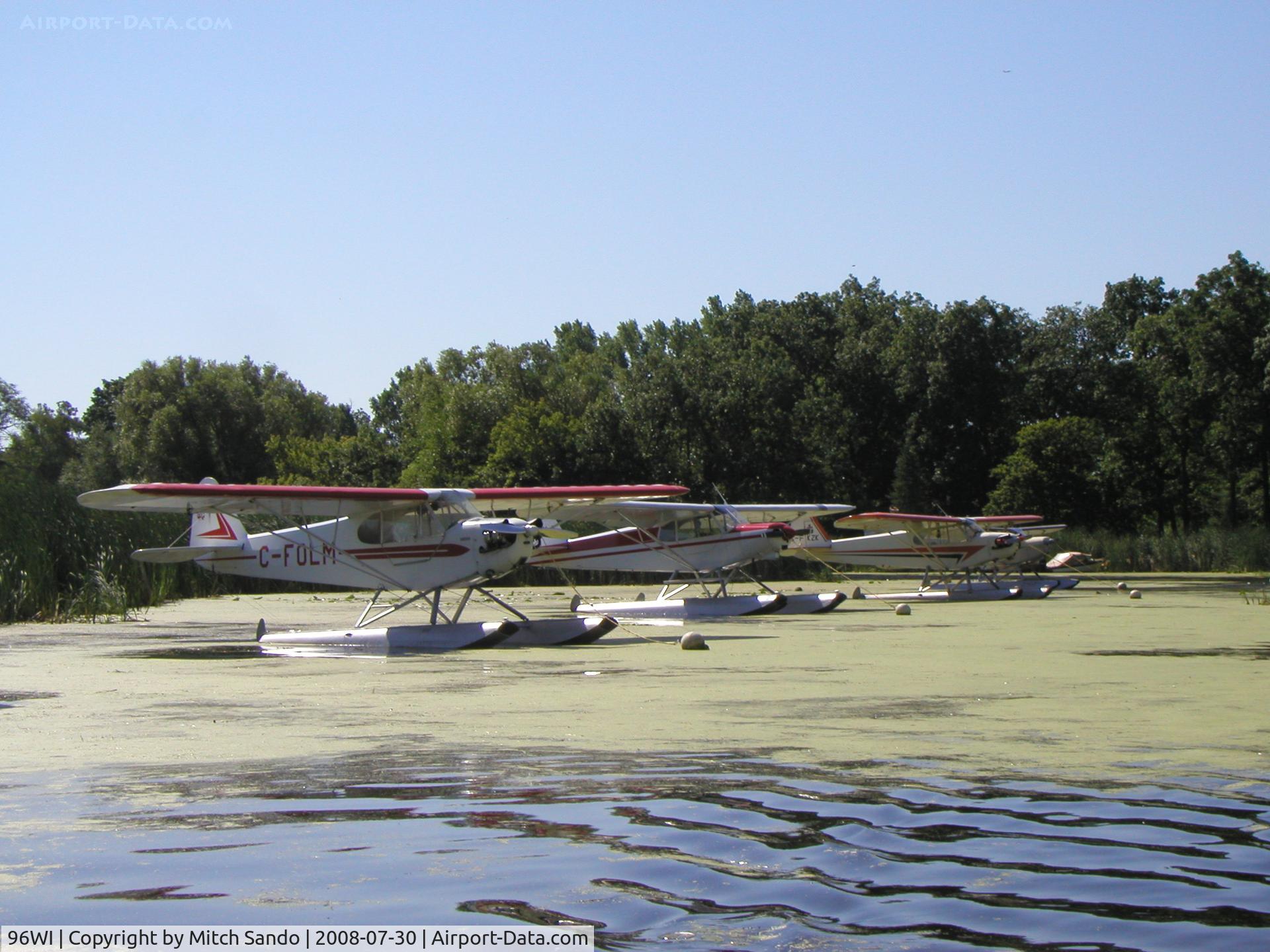Vette/blust Seaplane Base (96WI) - EAA AirVenture 2008.