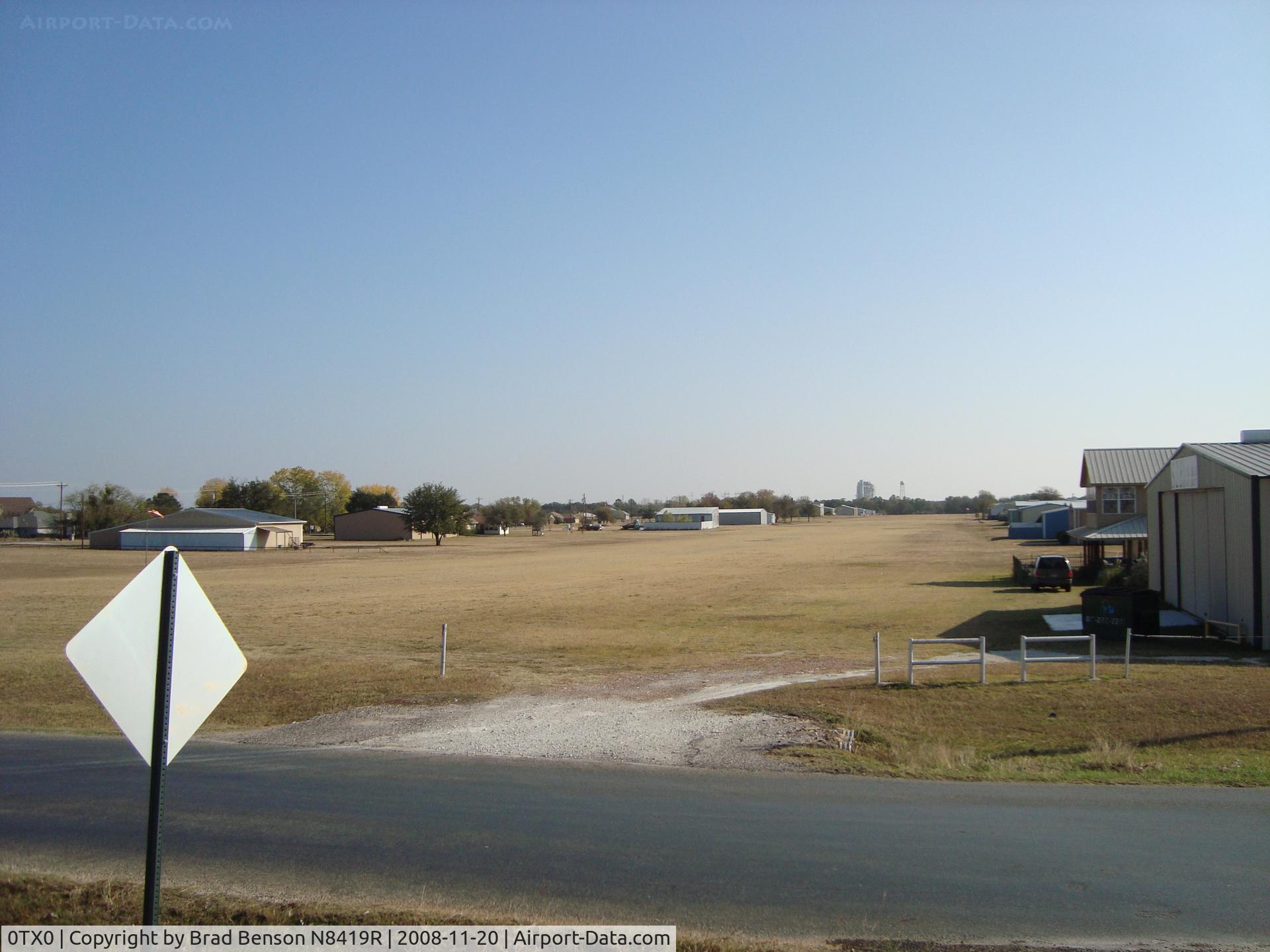 Nassau Bay Airport (0TX0) - Nassau Bay Airfield from North