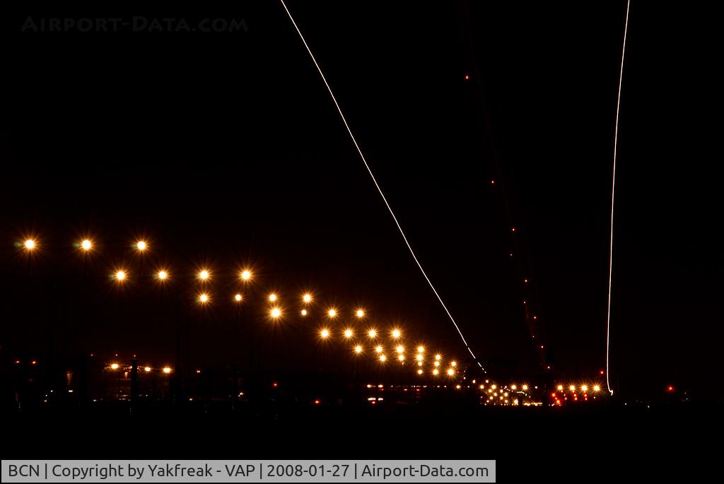 Barcelona International Airport, Barcelona Spain (BCN) - Approach by night