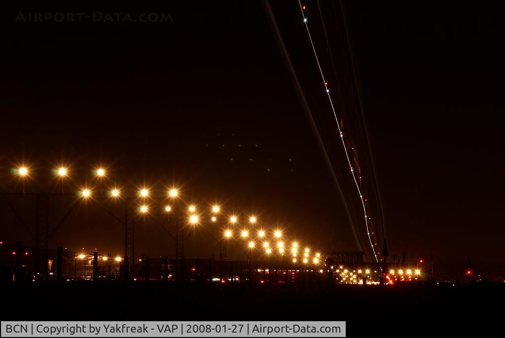 Barcelona International Airport, Barcelona Spain (BCN) - Approach by night
