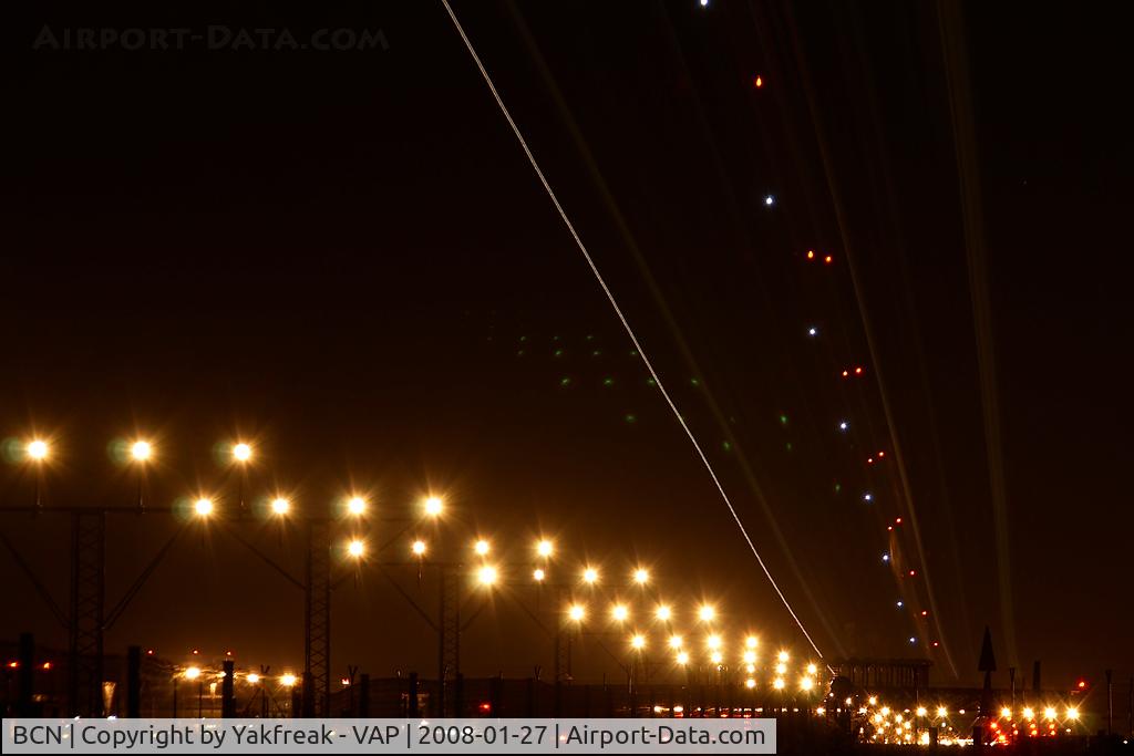 Barcelona International Airport, Barcelona Spain (BCN) - Approach by night