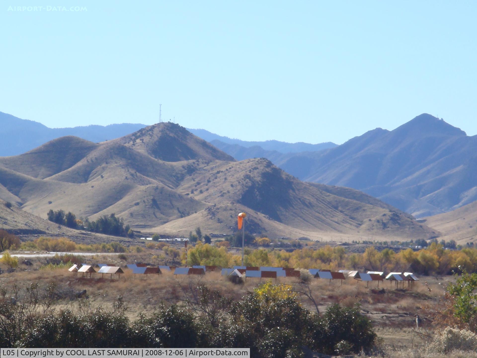 Kern Valley Airport (L05) - Wind Sock in Kerville Airport